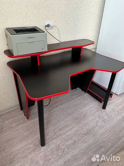 Компьютерный стол бу