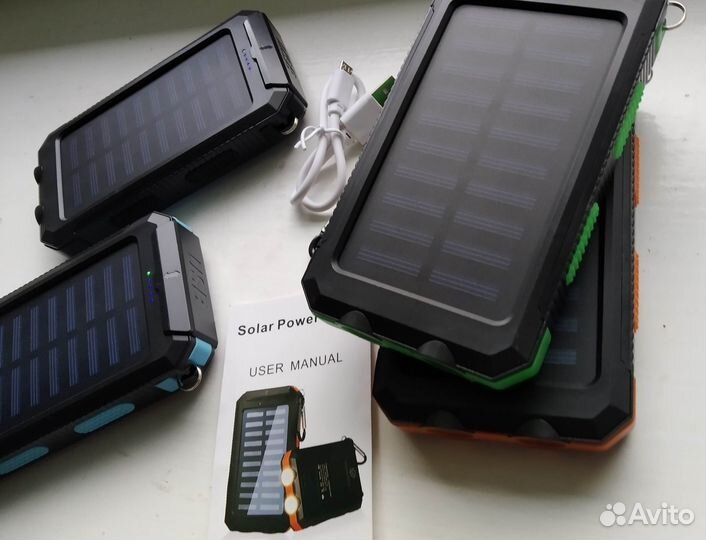Самозаряжающийся Повербанк-фонарь 8000mAh