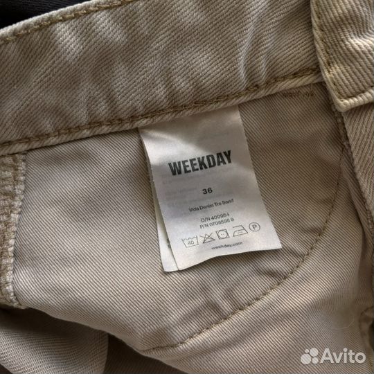 Джинсы Weekday