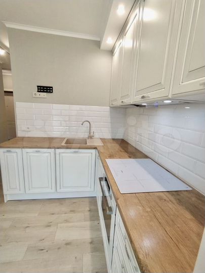 2-к. квартира, 58 м², 3/9 эт.