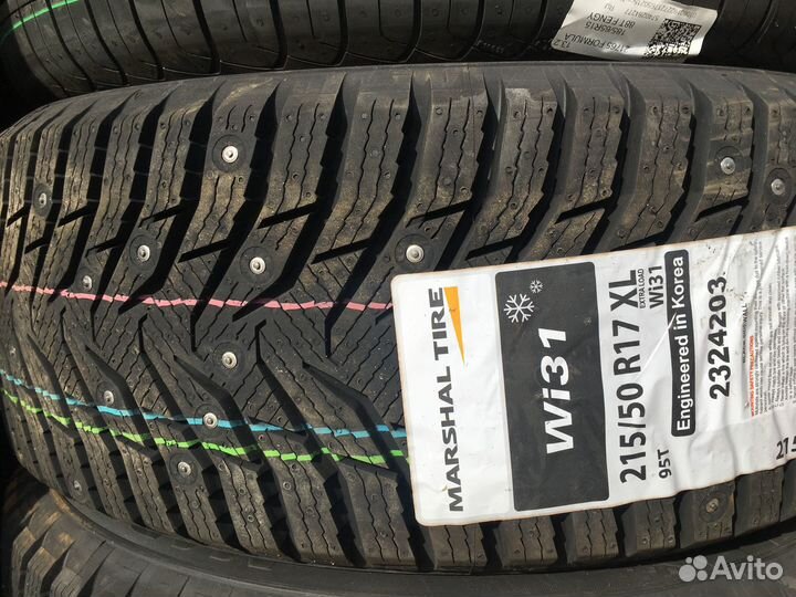 Marshal WinterCraft Ice WI31 215/50 R17 95T