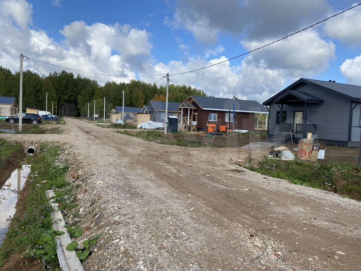 Дом 99 м² на участке 9,36 га