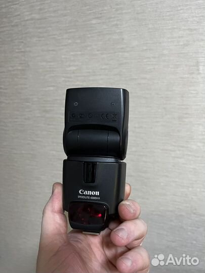 Вспышка камеры Canon speedlite 430EX II