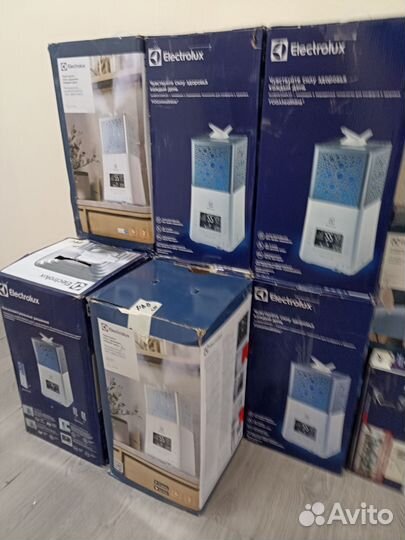 Увлажнитель Electrolux EHU-3810D