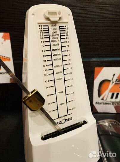 Метроном механический (белый)