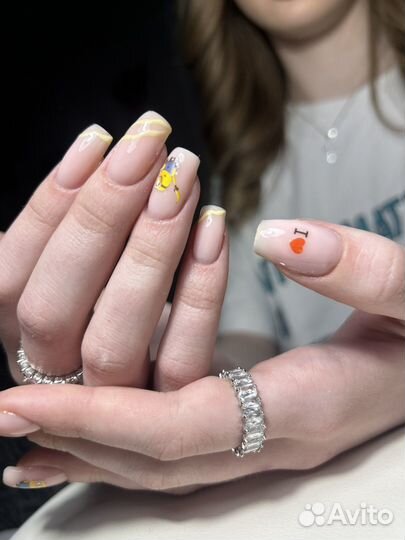 Услуги маникюра на дому