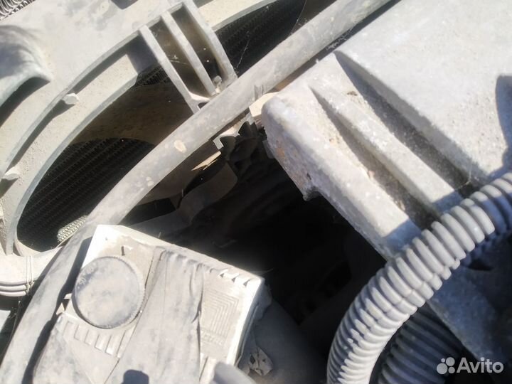 Вентилятор радиатора Рено Лагуна 1