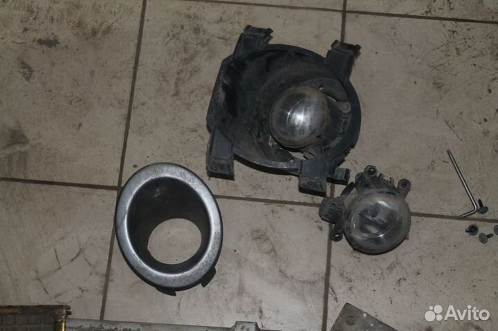 Запчасти на лансер 10
