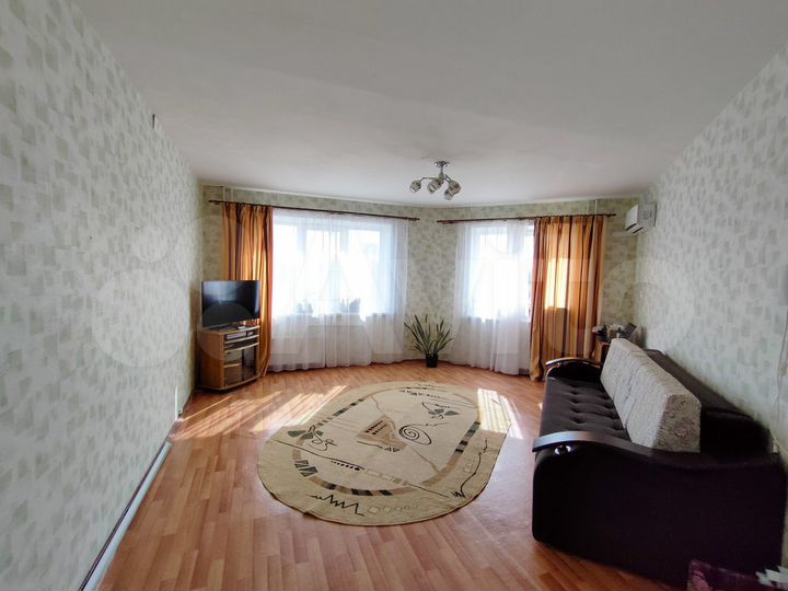 2-к. квартира, 78,2 м², 3/10 эт.