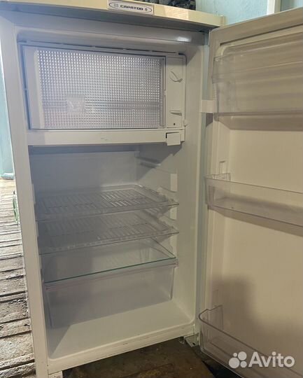 Холодильник бу маленький