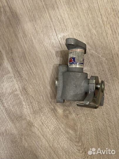 Кран управления отопителем - ваз арт. 21018101150