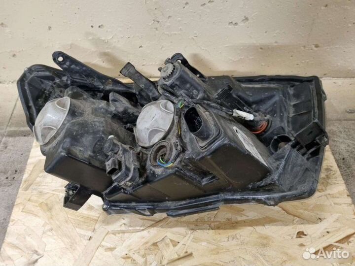 Фара левая Лада Веста