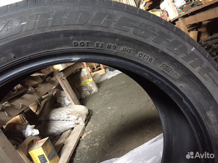 Bridgestone 613V 235/55 R20