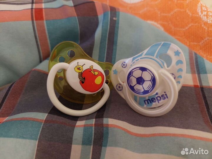 Соски пустышки новые