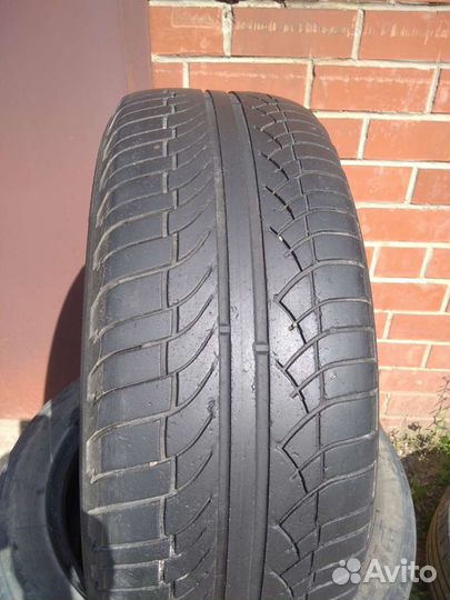 Michelin Latitude Diamaris 225/55 R18