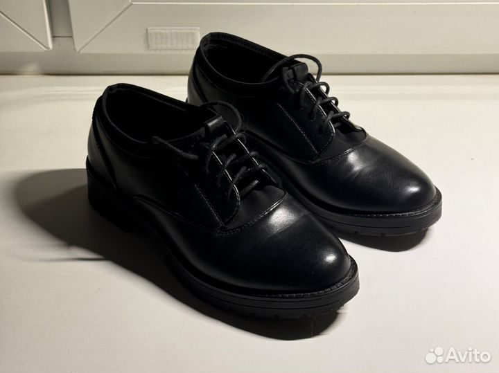 Полуботинки дерби женские