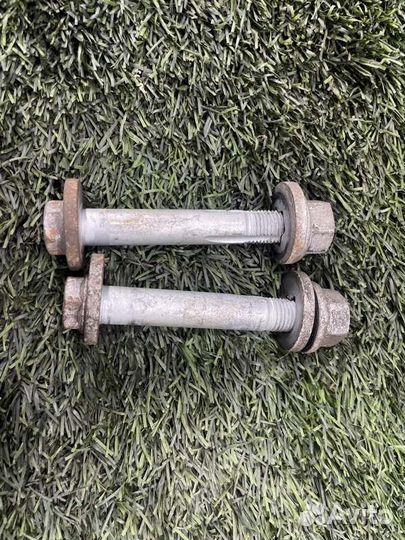 Болт развальный задний Bmw X1 E84 N47D20 2013