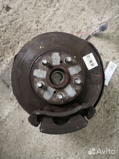 Ступица Toyota Caldina ST210G (Переднее Правое)