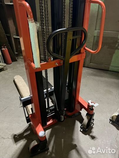 Штабелер гидравлический раздвижной 1000 кг 2500 см