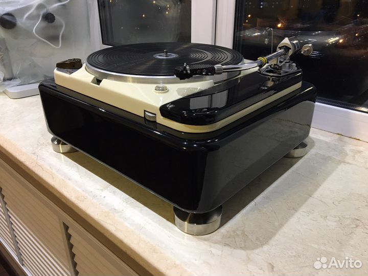 Проигрыватель винила thorens TD-124