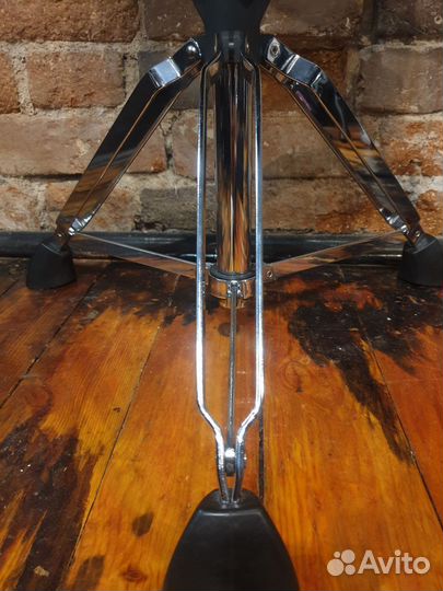 Стул для барабанщика винтовой