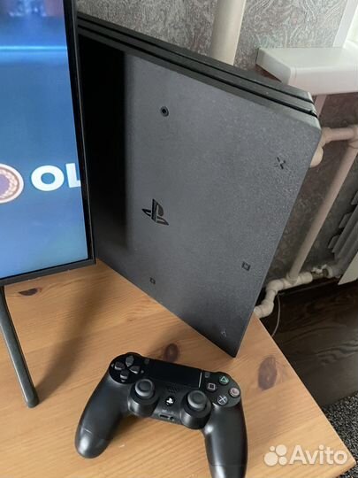 Sony PS4 pro 1tb