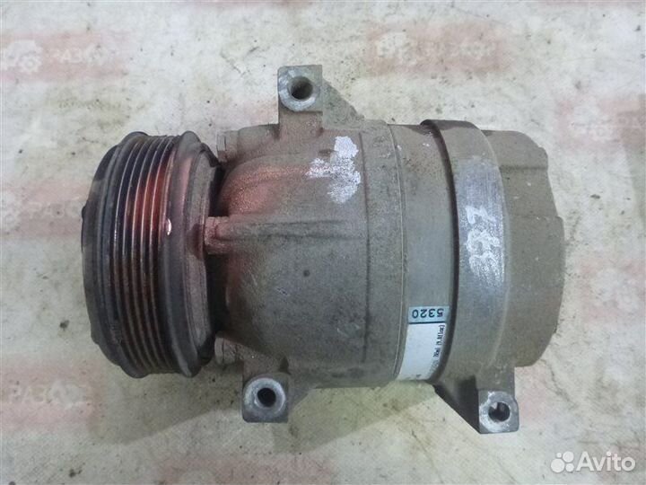 Компрессор кондиционера Renault Laguna X74 F4P774