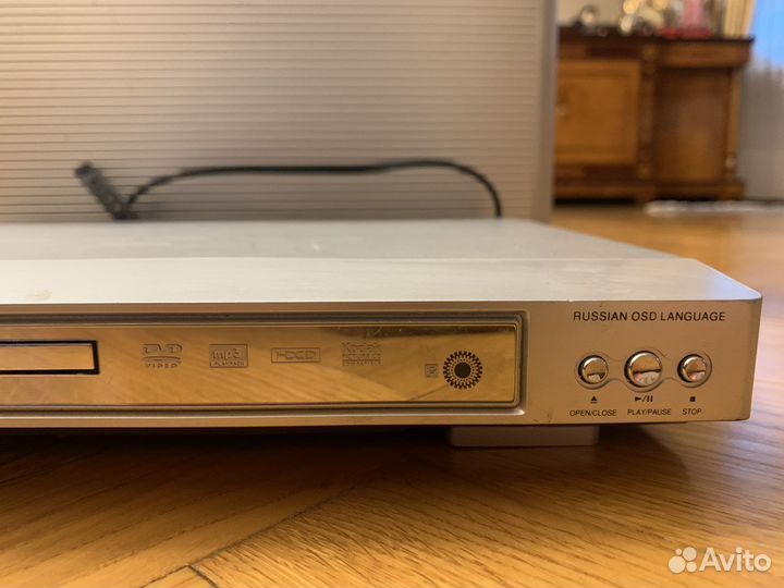 DVD плеер BBK dv112s