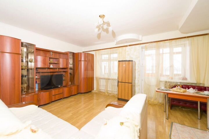2-к. квартира, 65 м², 2/5 эт.