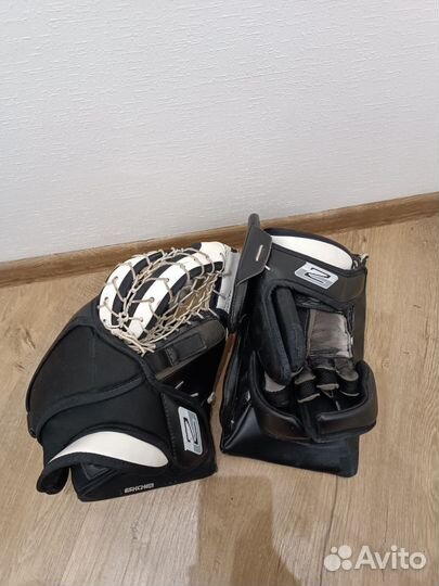 Вратарские щитки, ловушка и блин Brians Optik 2