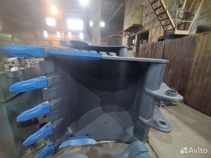 Ковш скальный на ZX450