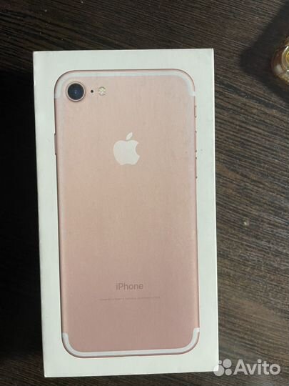 iPhone 7, 32 ГБ