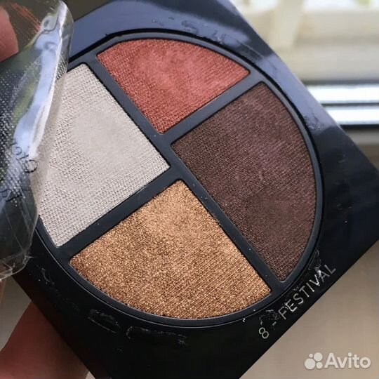 Косметика люкс и проф (румяна, тени, лаки и др.)