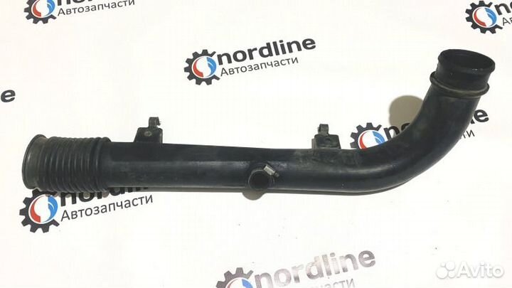 Патрубок воздушного фильтра Mercedes-Benz Vito 220