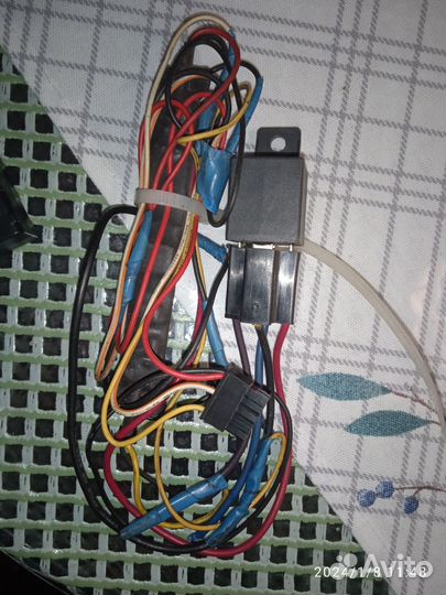 GPS датчик для автомобиля