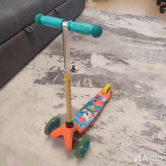 Самокат детский трехколесный