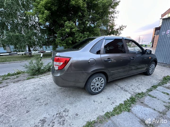 LADA Granta 1.6 МТ, 2015, 76 200 км