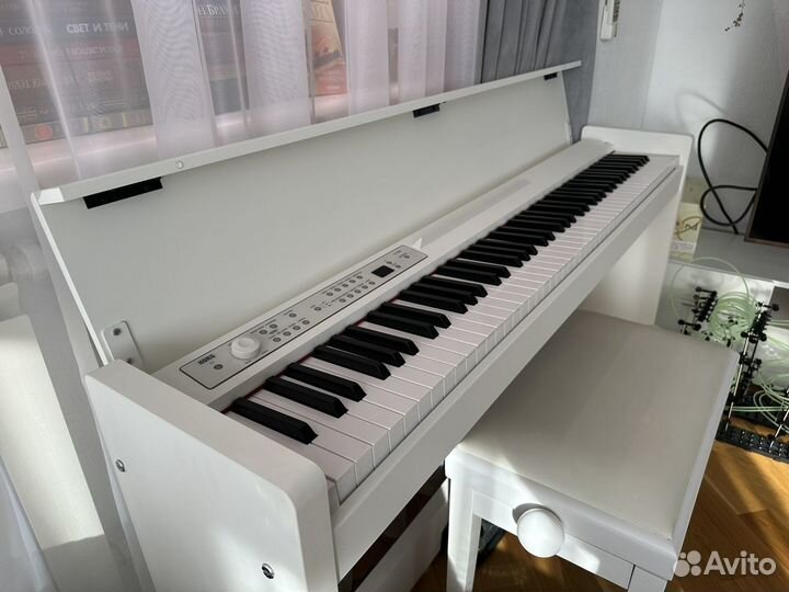 Цифровое пианино Korg lp-380