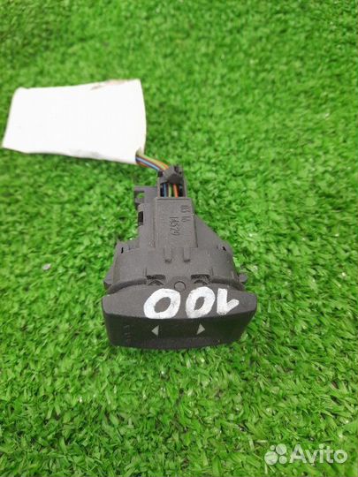 Кнопка стеклоподъемника Ford Mondeo 3 седан 1.8