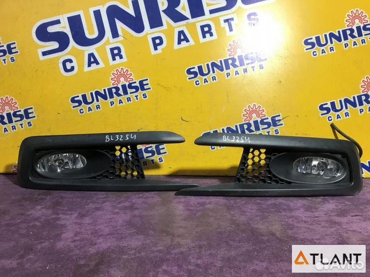 Туманка honda stepwgn