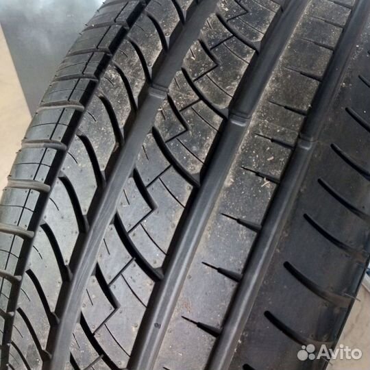 Cooper Zeon 4XS Sport 215/65 R17 V