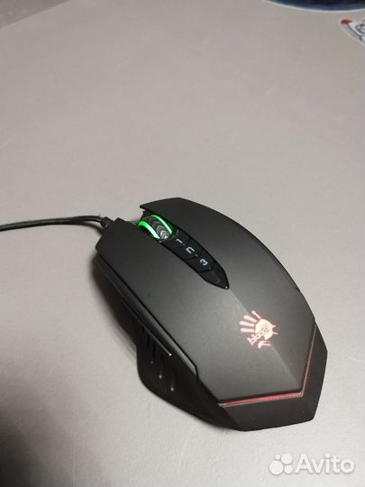 Игровая мышь bloody V8