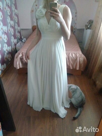 Платье вечернее