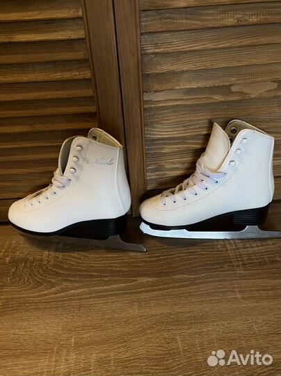 Коньки фигурные