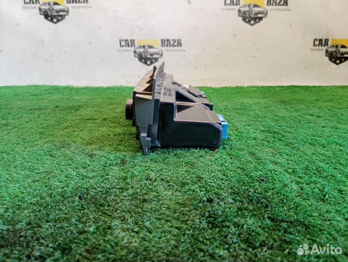 Блок управления климат контроля BMW 7