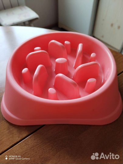 Кормушка -контроль веса,интерактивная для животных