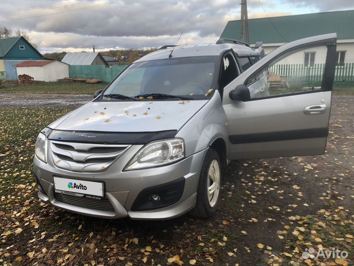 LADA Largus 1.6 МТ, 2014, 35 650 км