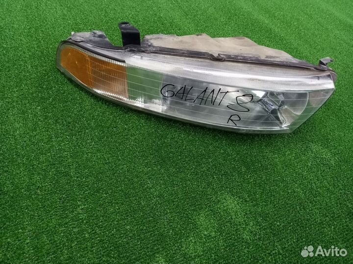 Фара правая б/у M. Galant 1997-2003
