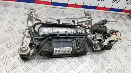 Компрессор пневмоподвески audi Q7 (DEA01QN01)