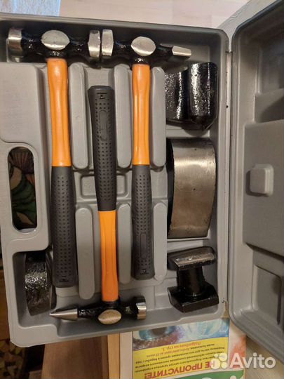 Молоток рехтовични